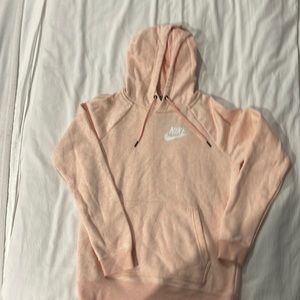Cute Nike never been worn jogger set